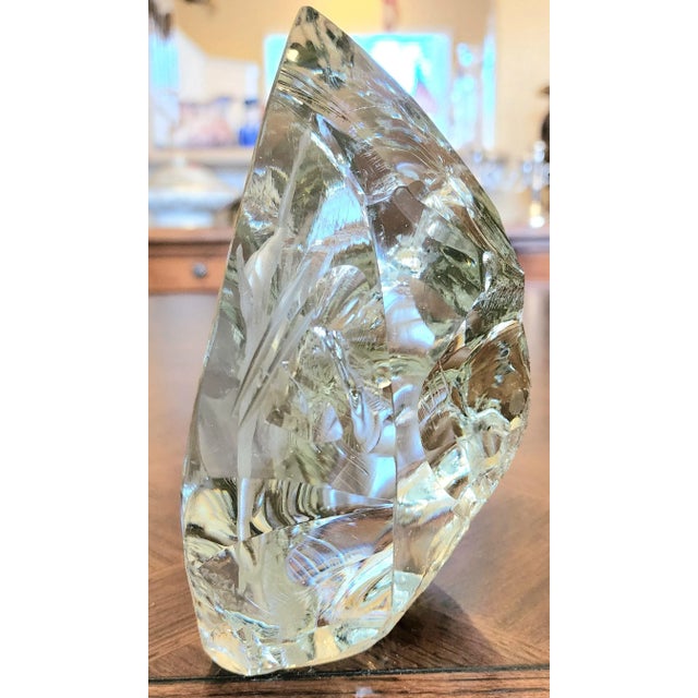 Beautiful Contemporary Swedish Intaglio Sculpted Ultra Fine Crystal For Sale In Los Angeles - Image 6 of 13