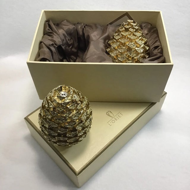 2000’s L’Objet Gold-Plated Salt and Pepper Shakers- a Pair For Sale - Image 4 of 12
