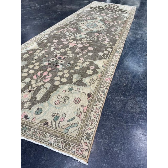 Turkish Vintage Rug 2'9" x 8'10" For Sale In Houston - Image 6 of 7