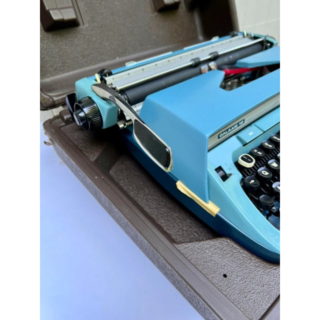 So RETRO cool! Love the color of this vintage Smith Corona Galaxie 12 model in its original case. Chairish sells...