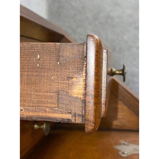 Louis XV Style Curved Writing Desk in Precious Wood Marquetry, 1900s For Sale - Image 6 of 9