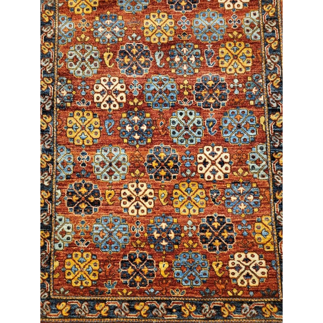 2010s Contemporary Transitional Hand-Knotted Wool Rug in Rush With Floral Motif For Sale - Image 5 of 5