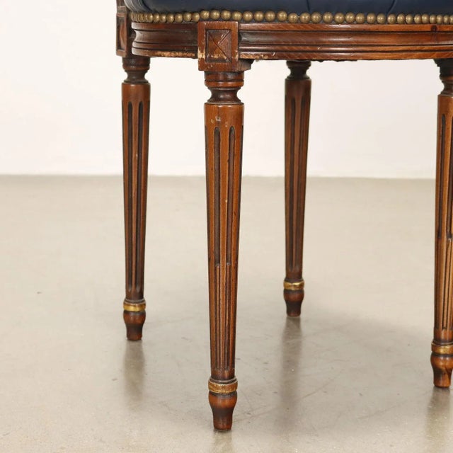 Bean-Shaped Desk with Chair, Set of 2 For Sale - Image 9 of 13