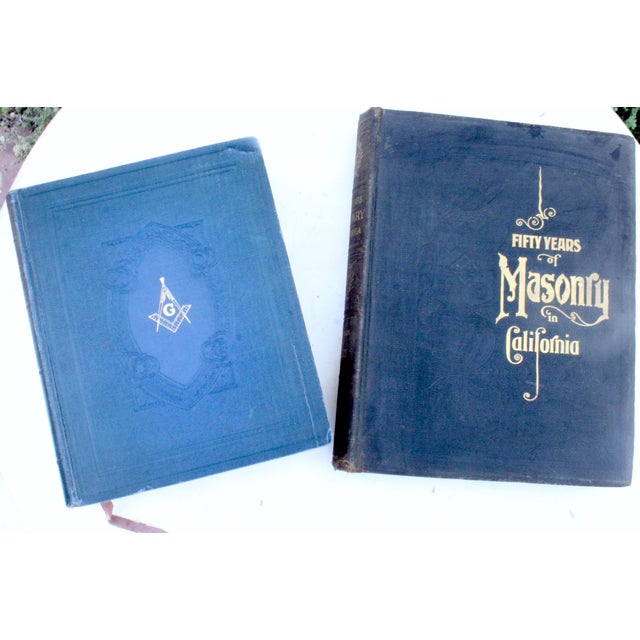 Mid-Century Modern Vintage Oversized Gilt-Edge 1898 California Freemasonry & 1951 Masonic Bible – Bundle For Sale - Image 3 of 18