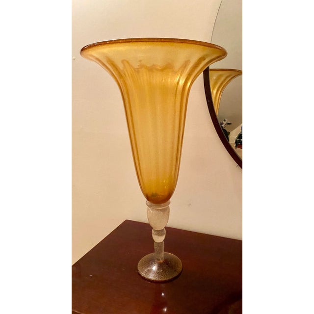 Gold 1990s Murano Style Glass Fluted Pedestal Style Dramatic Taper Tulip Vase, Made in Italy For Sale - Image 8 of 9