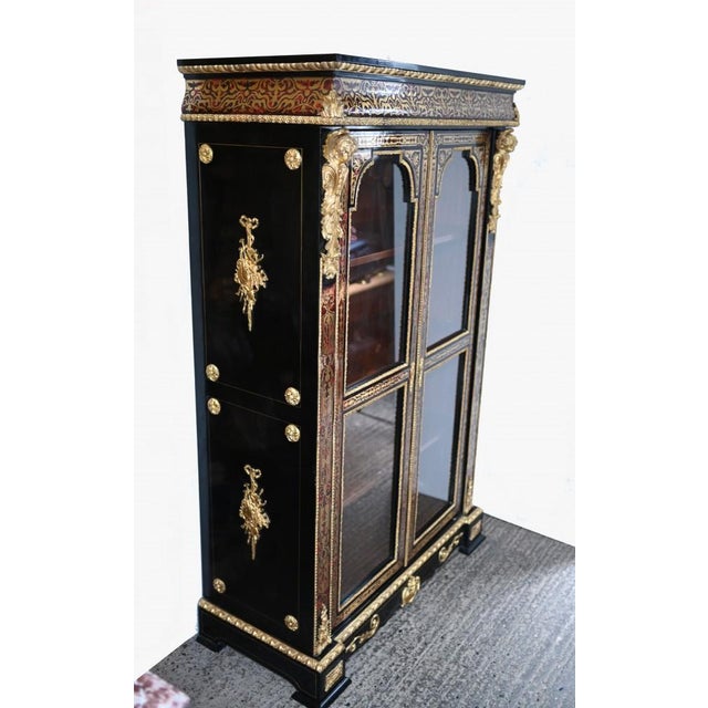 French Boulle Vitrine Display Cabinet For Sale - Image 4 of 15
