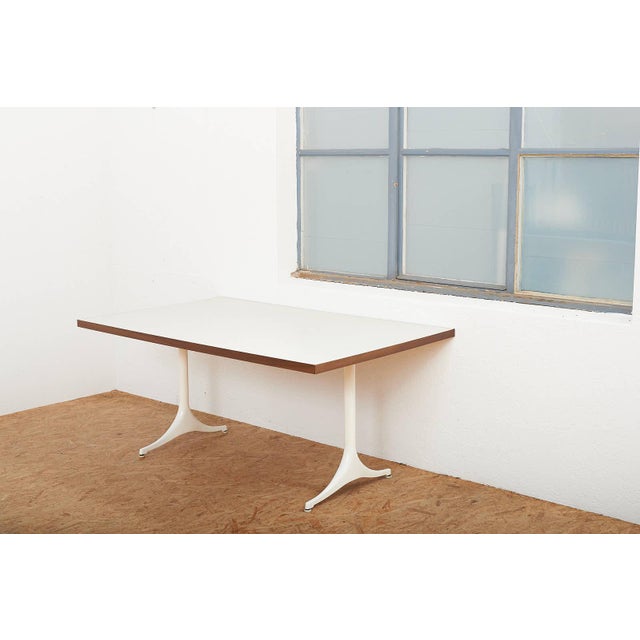 Model 5559 Pedestal Series Dining Table in White Coated Cast Aluminum and Resin with Walnut by George Nelson & Associates for Herman Miller, 1960 For Sale - Image 10 of 14