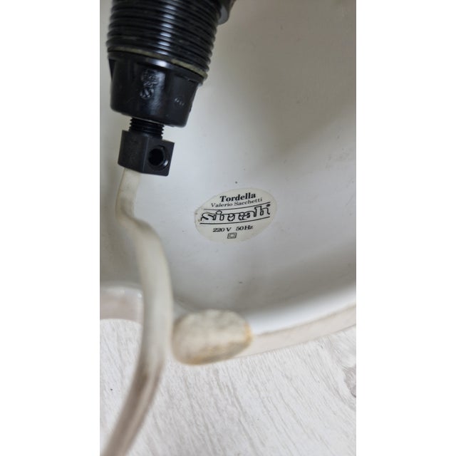 Sirrah White Ceramic Tordella Table Lamp by Valerio Sacchetti for Sirrah, 1970s For Sale - Image 4 of 13