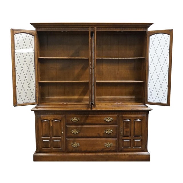 Ethan Allen Ethan Allen Classic Manor Solid Maple 66" Buffet W. Lighted Display China Cabinet 15-6026 / 15-6028 For Sale - Image 4 of 14