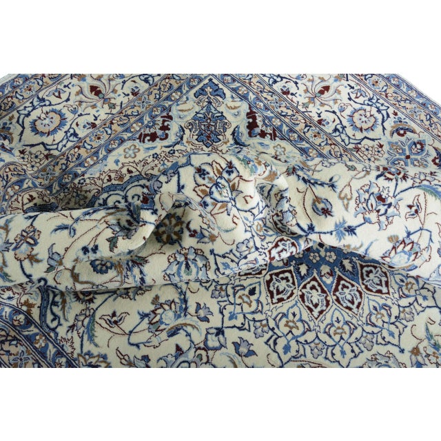 Hand-Knotted Oriental Rug For Sale - Image 10 of 12