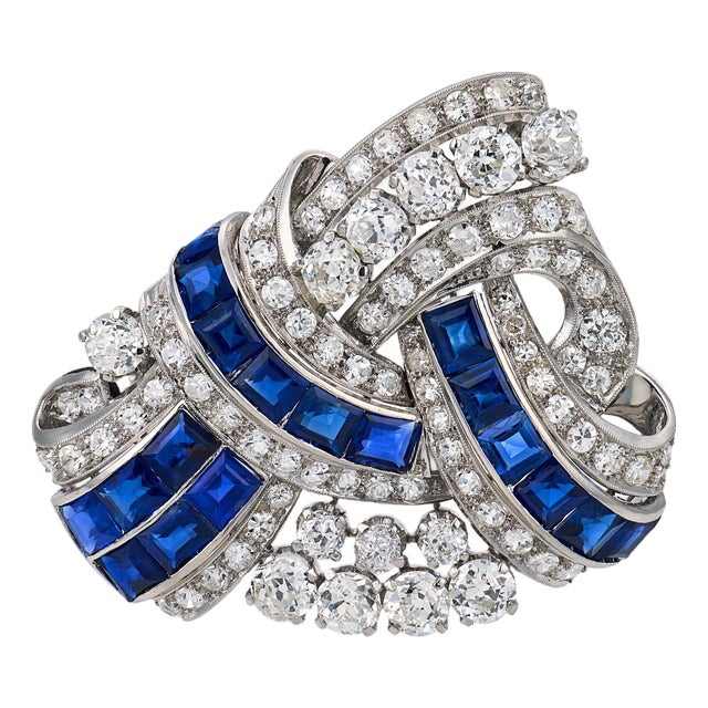 1930s Art Deco 10.00 Carat Diamond Sapphire Platinum Pendant For Sale