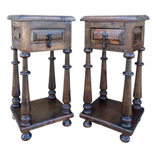 1940s Pair of Spanish Baroque Revival Night stands or Side Tables with Drawer For Sale