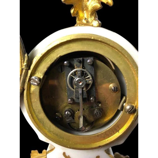 Mantel or Table Clock from Meissen, 19th Century For Sale - Image 4 of 12