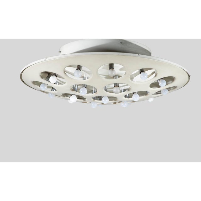 Mid-Century Modern Large Vintage Model CP3529 Chandelier in White Lacquered Aluminum from Stilnovo, Italy, 1960s For Sale - Image 3 of 10