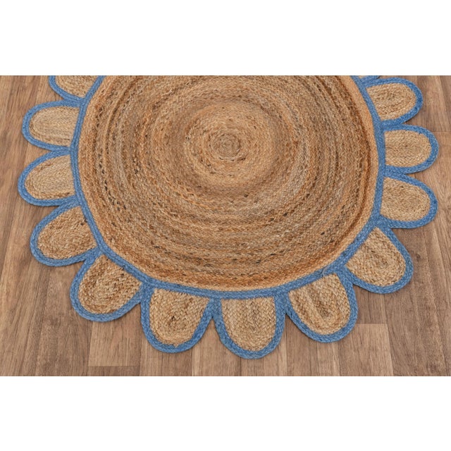 French Blue Round Jute Scallop Rug - 4'x4' For Sale - Image 4 of 7
