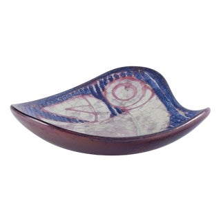 Hand-Glazed Ceramic Dish with Bird Motif by Michael Andersen, Bornholm, 1960s For Sale