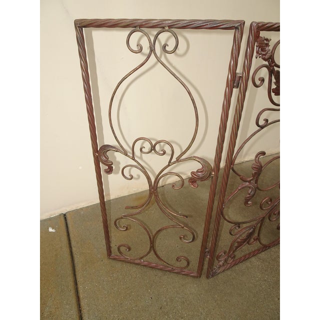 2000 - 2009 Vintage Three Panel Brown Metal Fireplace Screen Scrolls & Flourishes For Sale - Image 5 of 12