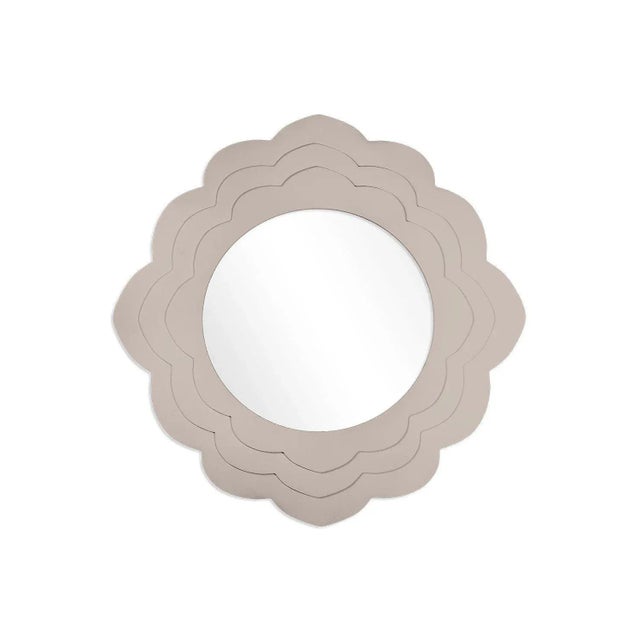 Sweet and floral, like its namesake, the Magnolia frame wafts the scent of the South’s favorite flower into your home,...