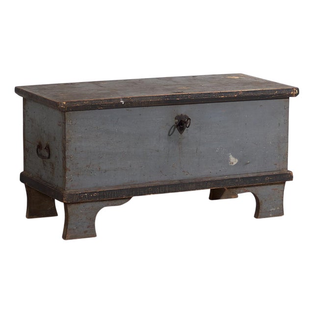 Wooden Trunk with Original Lock, 1900s For Sale