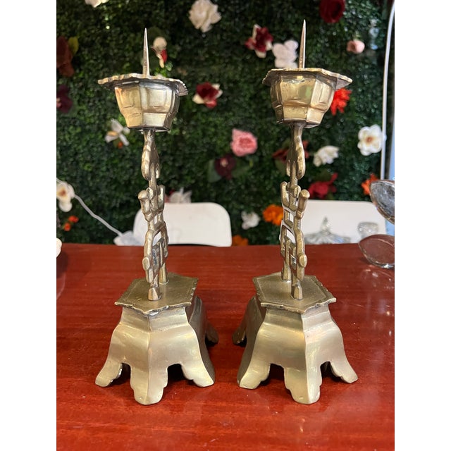 Chinoiserie 1970s Solid Brass Heavy Chinoiserie Pair of Candle Holders For Sale - Image 3 of 5