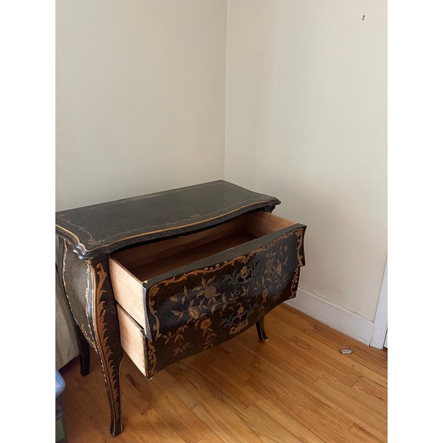 Late 19th Century Louis XV Commode Dresser For Sale In Miami - Image 6 of 8