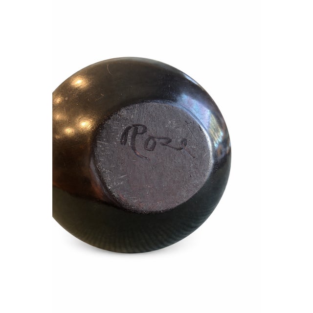 1960s Signed Rose Gonzalez San Ildefonso Pueblo Carved Blackware Pottery Jar – 8.5 For Sale In San Diego - Image 6 of 7