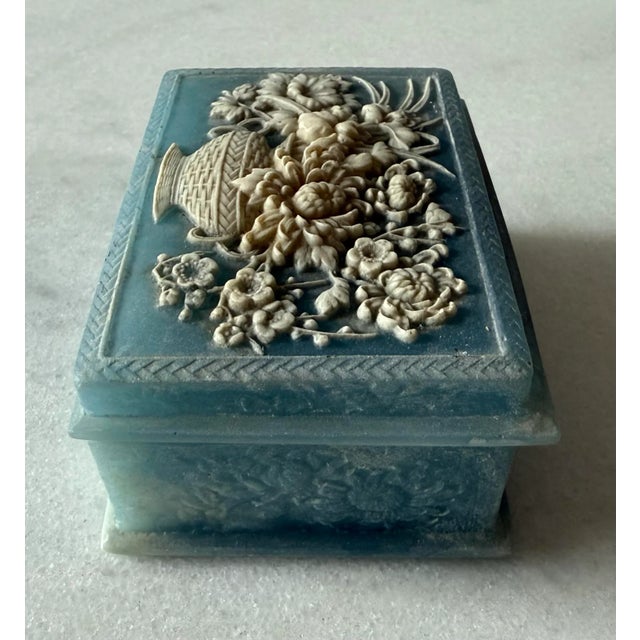 Vintage Incolay Blue Marble Jewelry or Trinket Box For Sale In Austin - Image 6 of 12