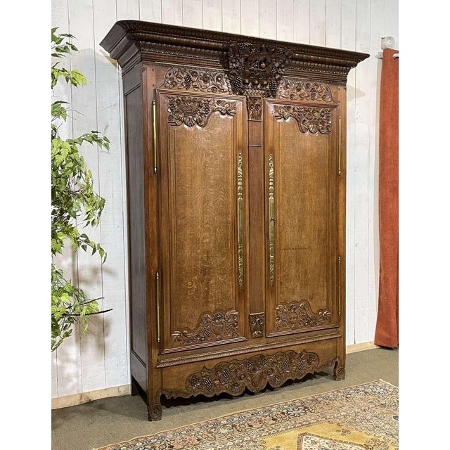 19th Century Norman Wedding Armoire in Light Oak For Sale - Image 5 of 18