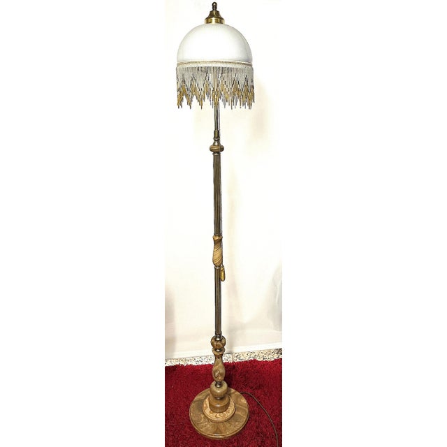 Antique Brass and Onyx Beaded Glass Shade Floor Lamp, 1950s, in Very Good conditions. Designed 1950 to 1959 I have...