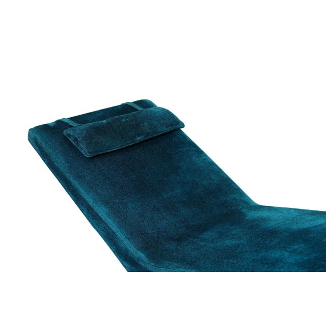 Mid 20th Century Rosewood Framed Brazilian Modern Angled Chaise Lounge For Sale - Image 4 of 10