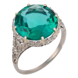 1930s Art Deco Gia 5.45 Carat Emerald Diamond Platinum Cocktail Ring, Size 7.75 For Sale