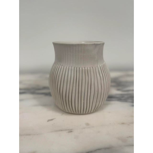 Modern Cym Warkov Porcelain Ribbed Short Vase For Sale - Image 3 of 8