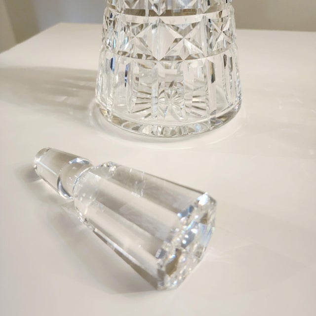 Mid-Century Modern 1960s Kylemore Cut Crystal Barware Wine Decanter & Stopper by Waterford For Sale - Image 3 of 9