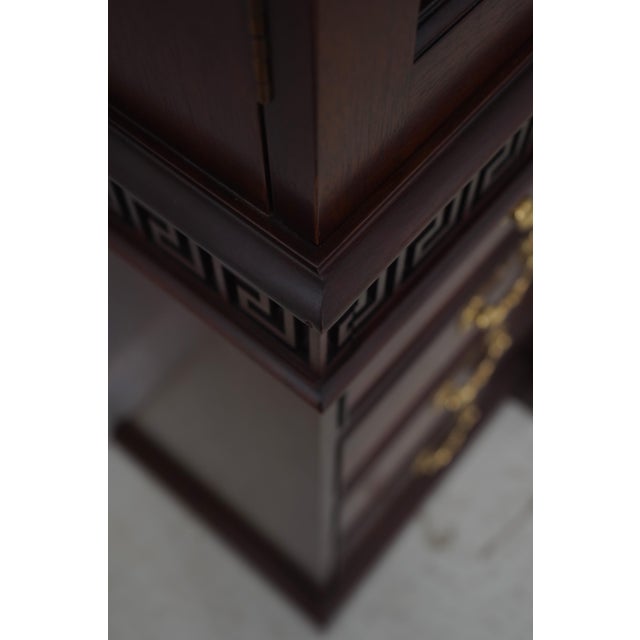 1990s Baker Colonial Williamsburg Mahogany Chippendale Breakfront For Sale - Image 10 of 18