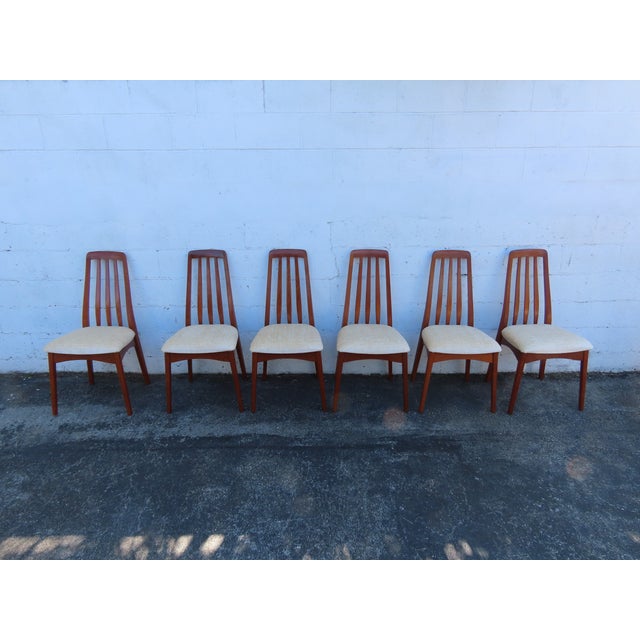 Mid 20th Century Edvard Valentinsen Danish Modern Dining Table Six Svegard Chairs 2 Leaves 6311 For Sale - Image 5 of 18