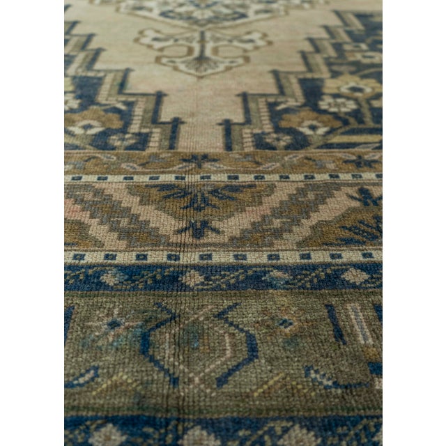 Turkish Turkish Vintage Rug 5'11" x 9'8" #20694 For Sale - Image 3 of 8