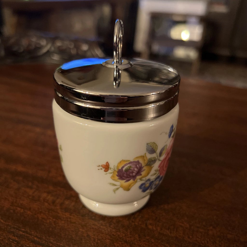 vintage-royal-worcester-egg-
