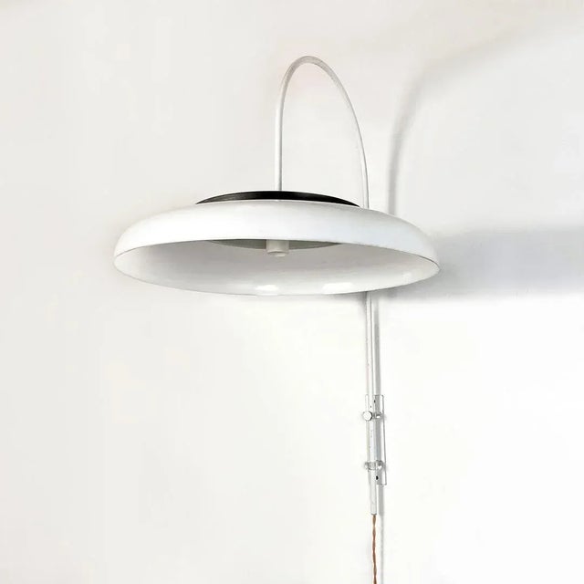 Metal Italian Modern Metal and Acrylic Glass Adjustable Wall Arm Lamp, 1970s For Sale - Image 7 of 18