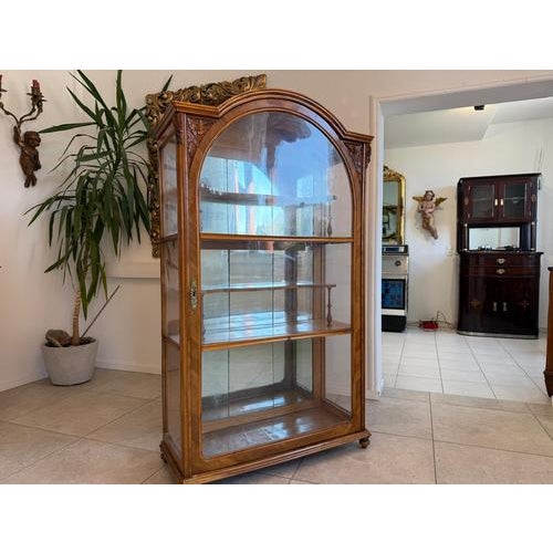 Biedermeier Display Cabinet in Walnut For Sale - Image 4 of 15