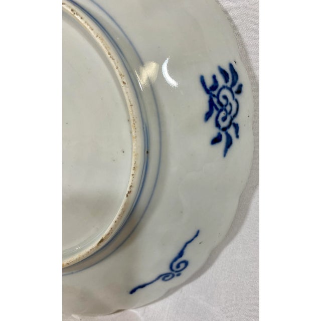 Antique Hand-Painted Imari Plate With Bird Motif From Japan - Circa 1900 For Sale - Image 9 of 12