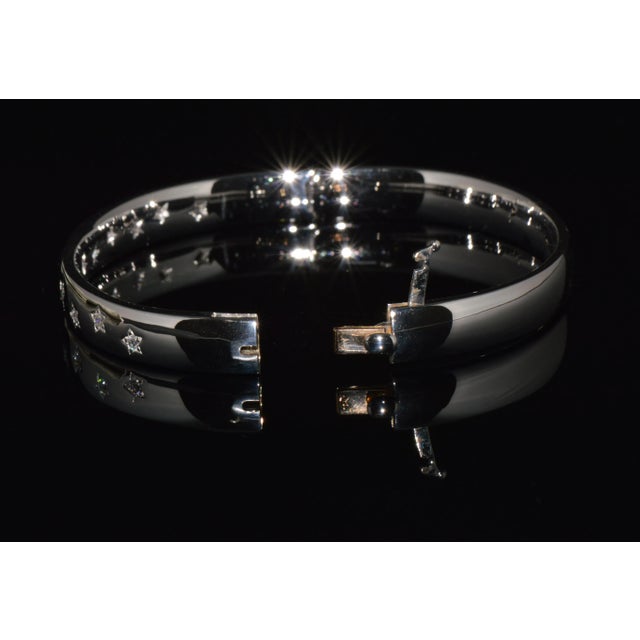 Early 21st Century Designer Natural 0.35cts Diamond 18k Solid Gold Celestial Starburst Stacking Bangle For Sale - Image 5 of 15