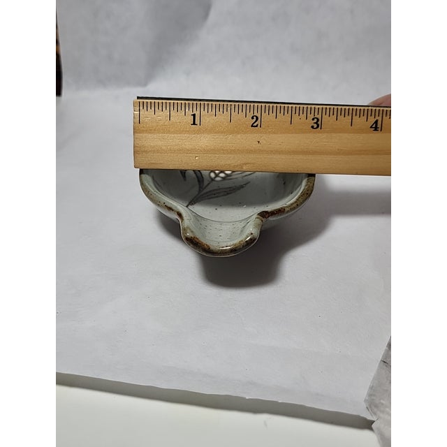 1980s Studio Pottery Speckled For Sale - Image 9 of 10