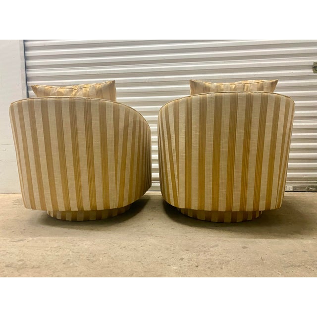 Vintage Mid-Century Modern Swivel 80s Barrel Lounge Chairs Attributed Milo Baughman Set of Two . For Sale - Image 4 of 12