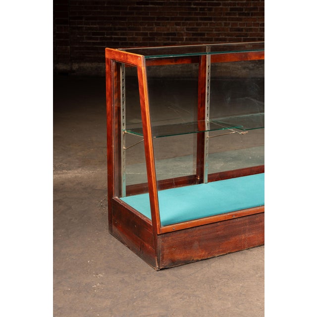 Early 20th Century Circa 1920 W.B. McLean Mahogany and Glass Commercial Display Showcase For Sale - Image 5 of 13