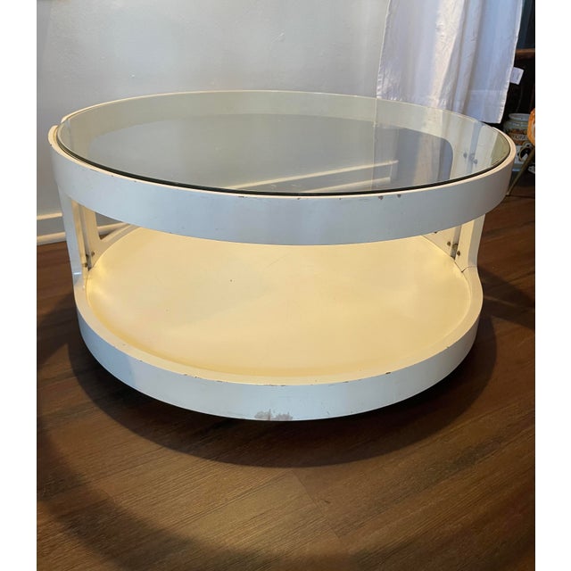 Modern 1980s Joe Colombo Style Modern Round Coffee Table For Sale - Image 3 of 7