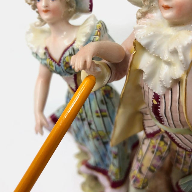 White Early 20th Century Royal Rudolstadt German Figurine For Sale - Image 8 of 12