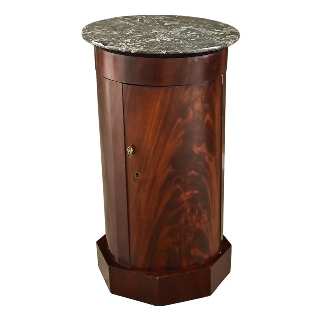 English 19th Century Mahogany Bedside Table Cabinet For Sale
