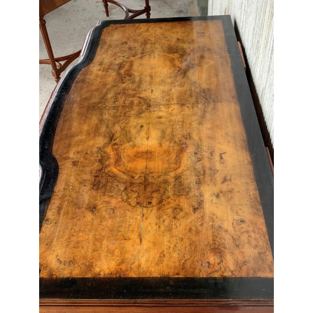 Venetian Baroque Commode Chest of Drawers in Burl Walnut With Ebonized Det For Sale - Image 4 of 13