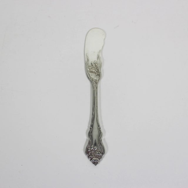 English Vintage Silverplate Art Nouveau Butter Spreader Knife For Sale - Image 3 of 8