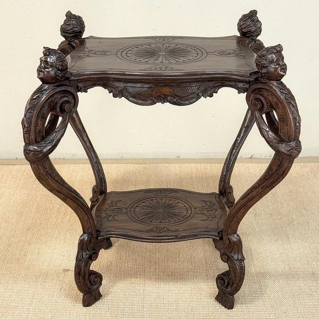 Wood 19th Century Italian Carved Walnut End Table With Removable Tray For Sale - Image 7 of 18